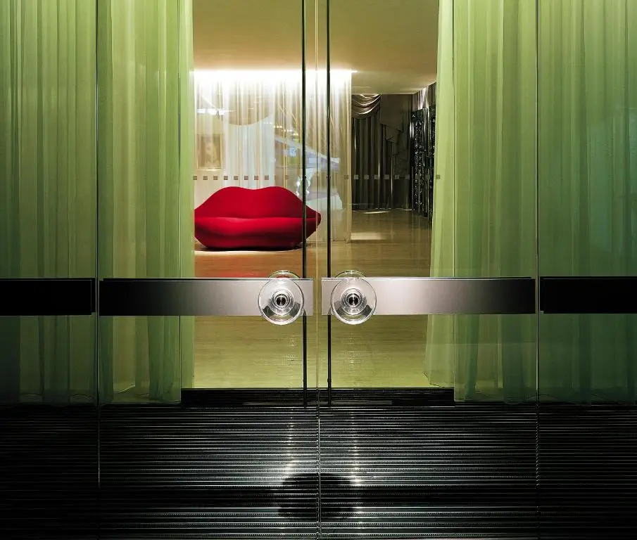 Sanderson London - 50 Berners Street, Westminster, London, W1T 3NG, Storbritannien