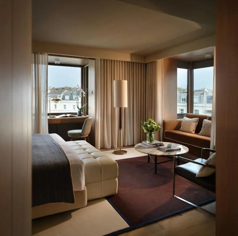 The Hari London - 20 Chesham Place, Kensington och Chelsea, London, SW1X 8HQ, Storbritannien