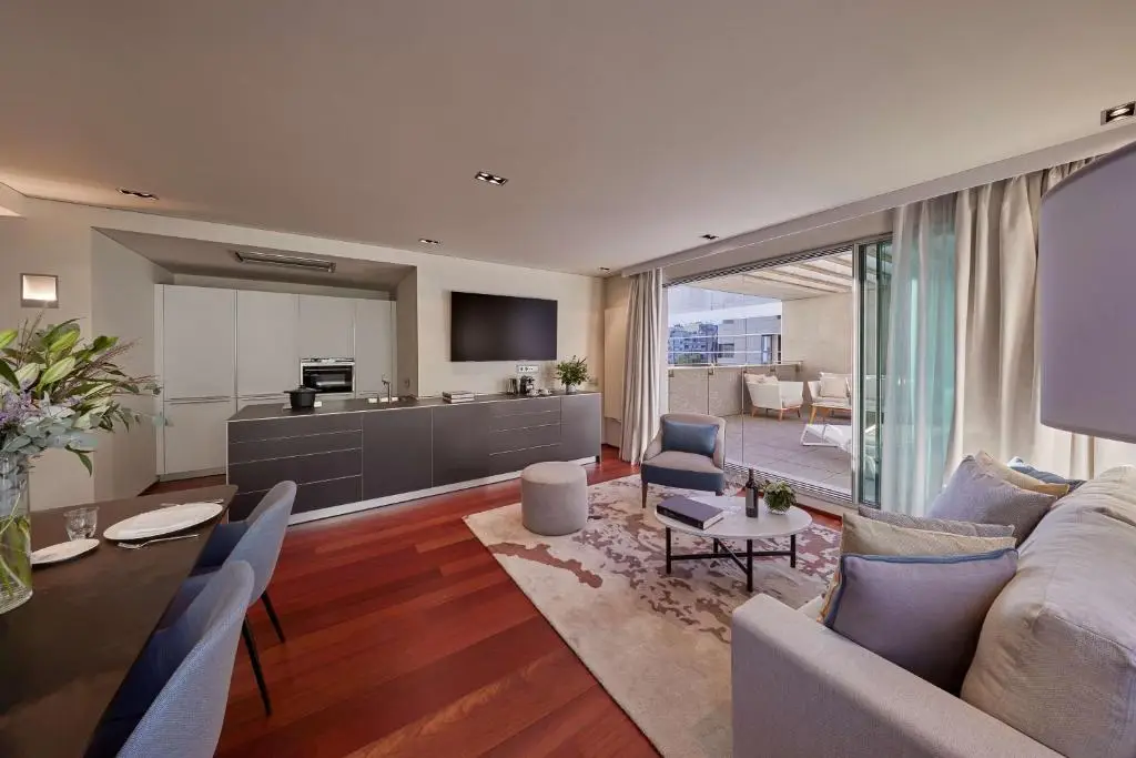 Hyatt Regency Madrid Residences - Hotell Kalamata