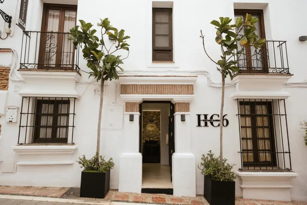 LIVE MY PLACE MARBELLA BOUTIQUE - Hotell Kalamata
