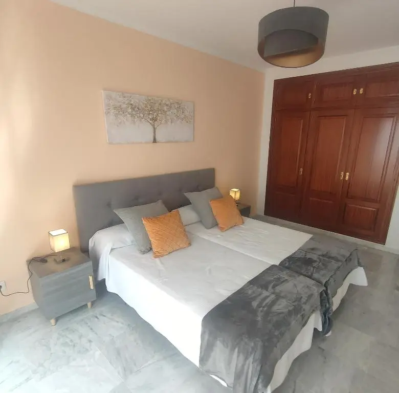 Sanpedro Apartamentos Marbella - Hotell Kalamata